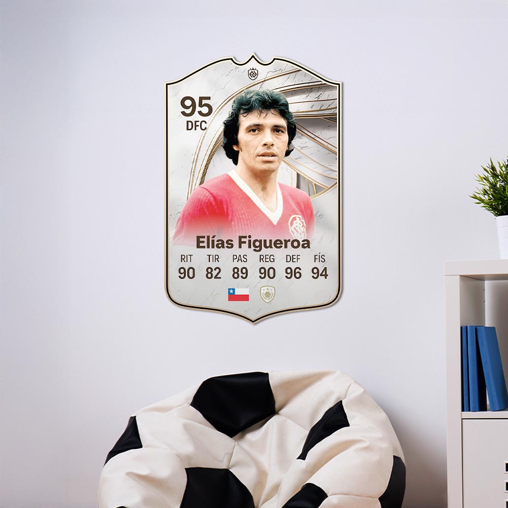 FC26 - Elías Figueroa Legend